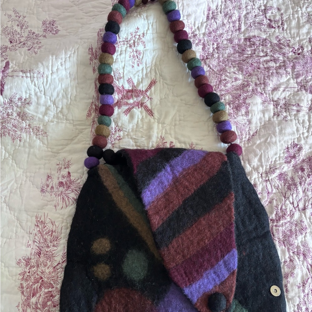 Multicolor Woolen Shoulder Bag